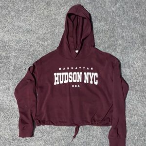 Maroon colored size 8/10 cropped hoddie